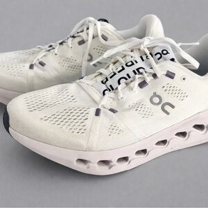 On Running Mens White Running Shoes- Cloudsurfer Size 9